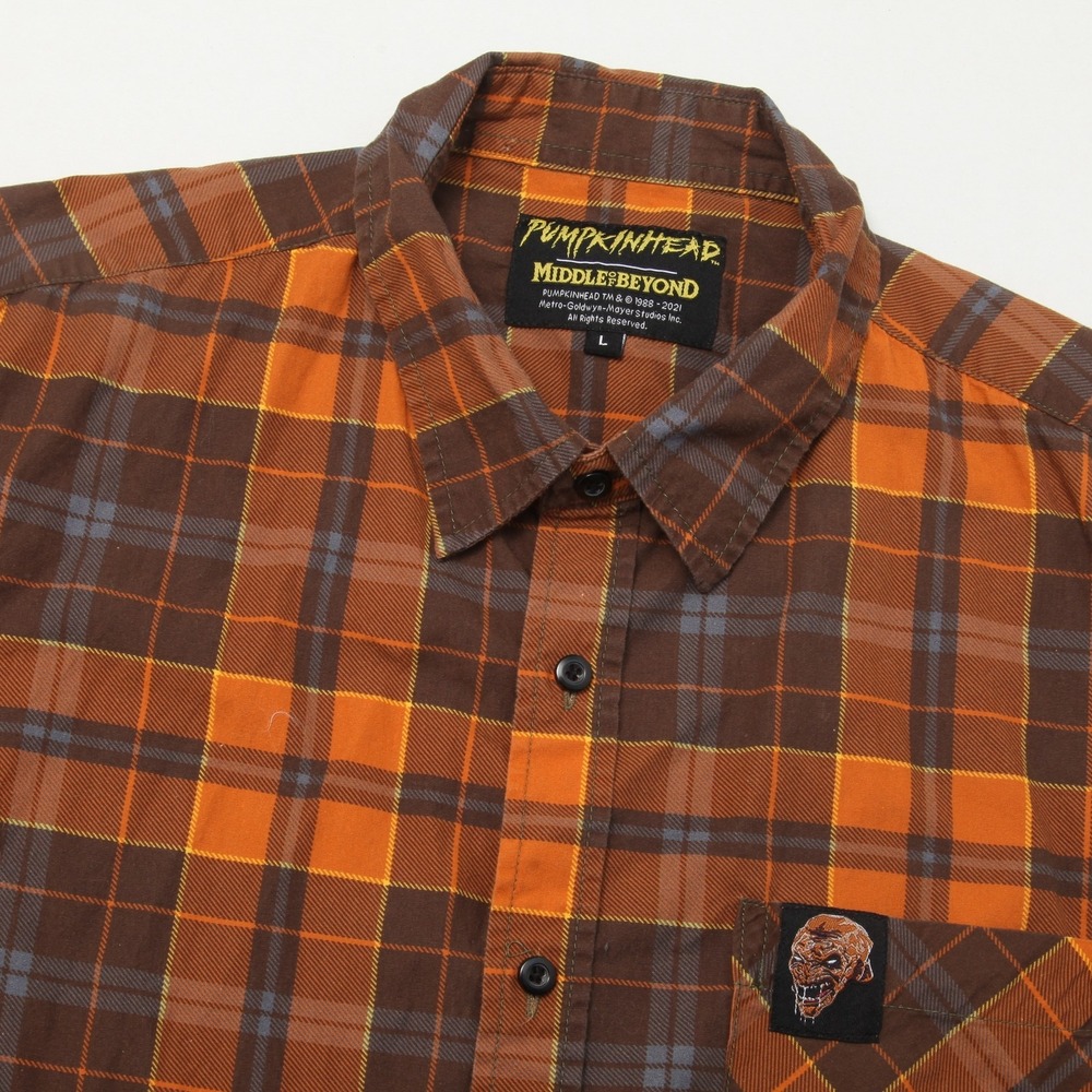 Middle of Beyond Pumpkinhead Men's Plaid Short Sleeve Button Down Shirt Size L